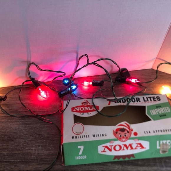 Vtg NOMA String Lights with Multicoloured Bulbs - Picture 2 of 7